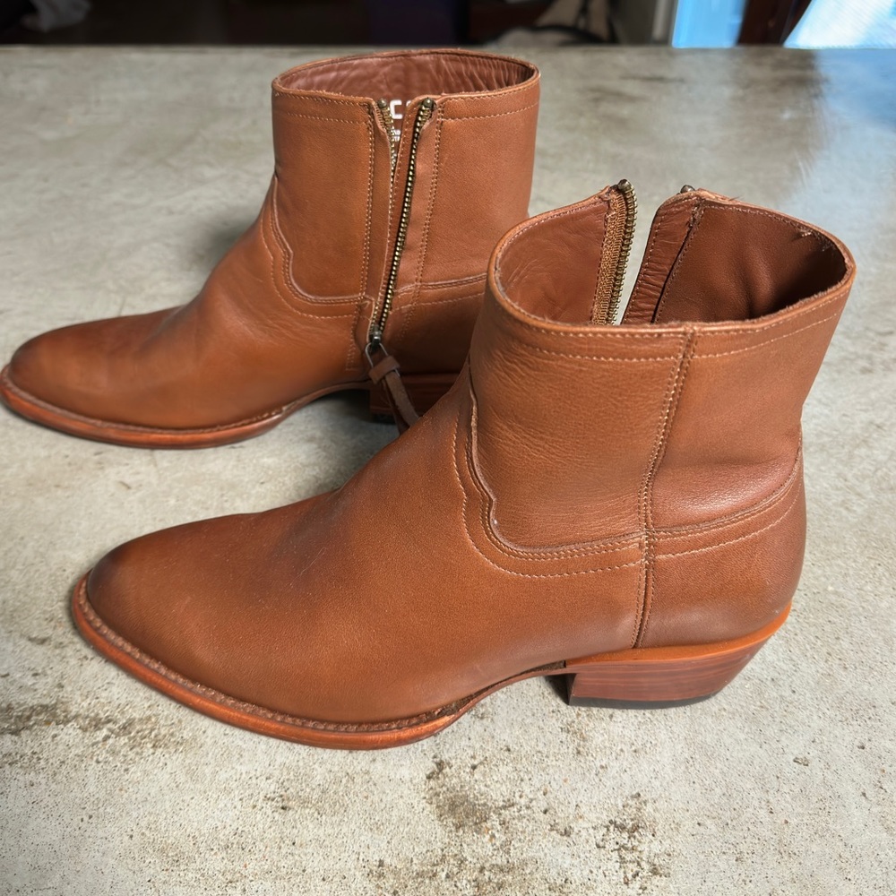 Tacovas Brand, Ankle Zip Boot. 100% brown leather. New never worn. Size 8M.
